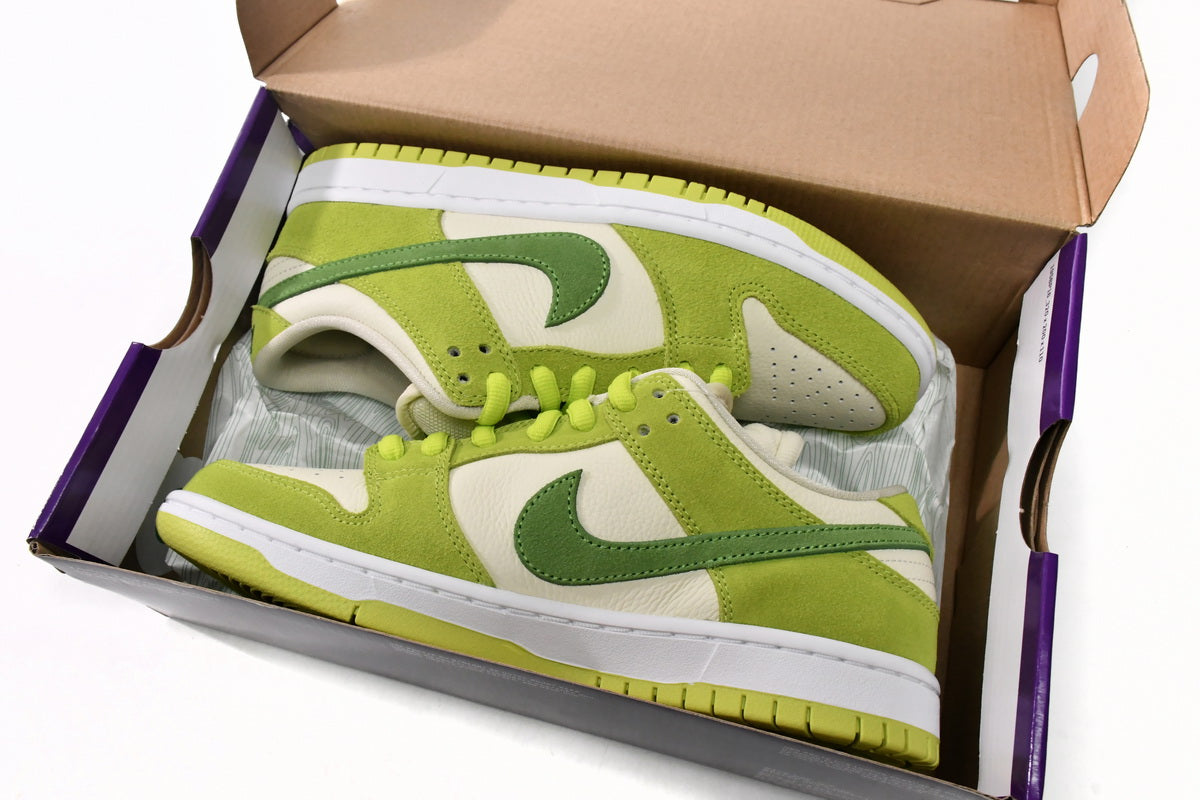 Nike SB Dunk Low Pro Sour Apple