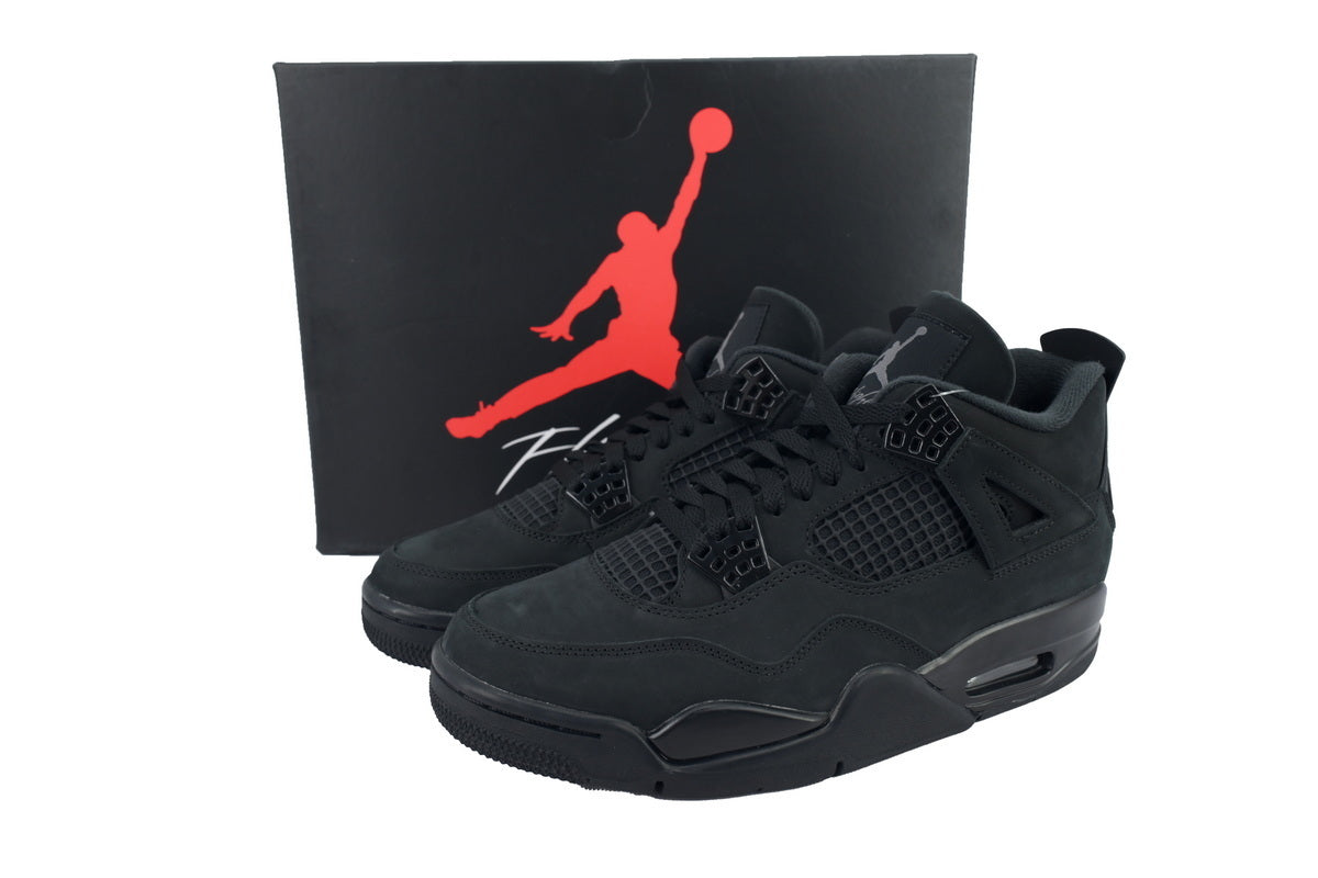 Air Jordan 4“Black Cat”