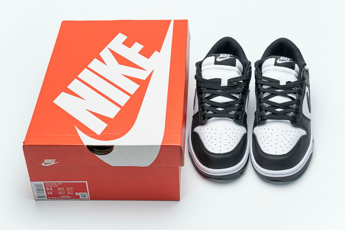 Dunk Low Retro “Black”